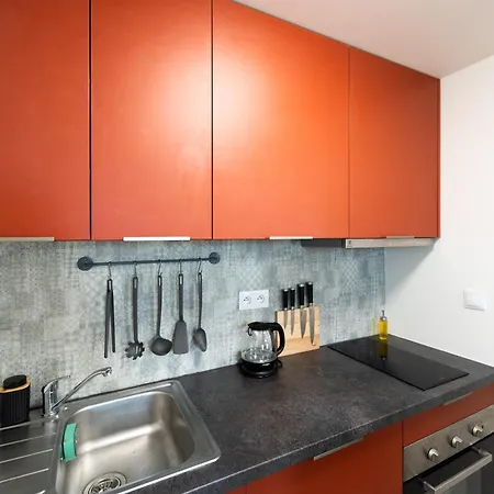 Comfort Apartment *